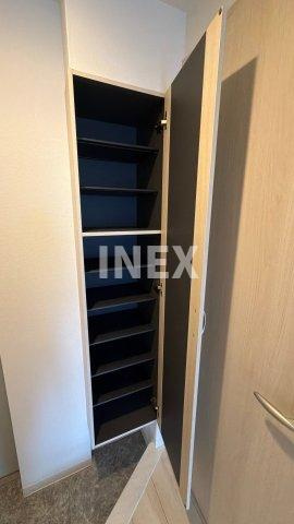 横浜市神奈川区六角橋１丁目の賃貸マンションの収納