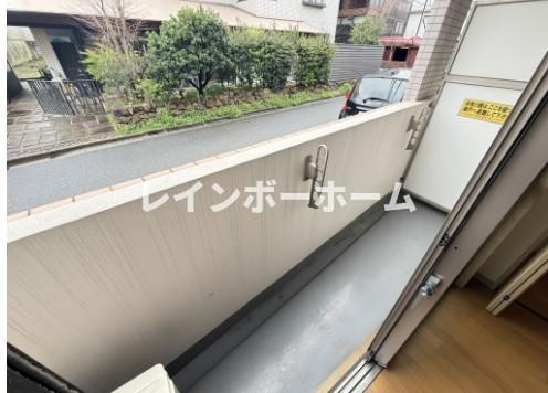 サン・ルピナスのバルコニー