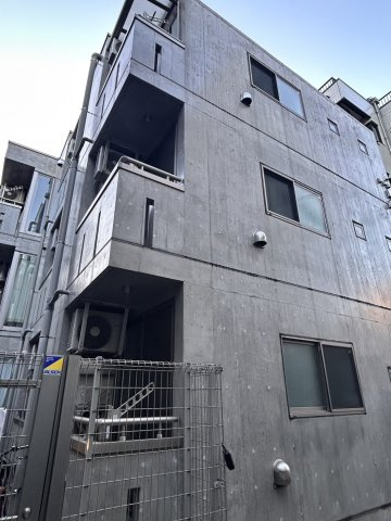 RoyalCrest弥生の外観