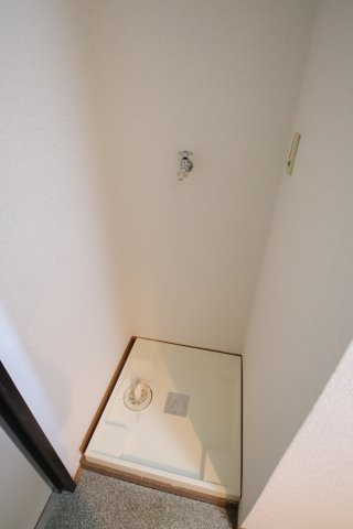 【設備】 | ルミエールS | 室内洗濯機置場