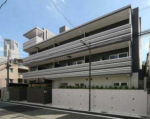 【外観】 | AXAS西新宿 | 鉄筋コンクリート造のがっちりとした建物。
