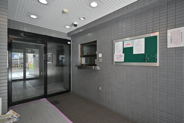 ダイホープラザ中野新橋のエントランス|清潔なエントランスです