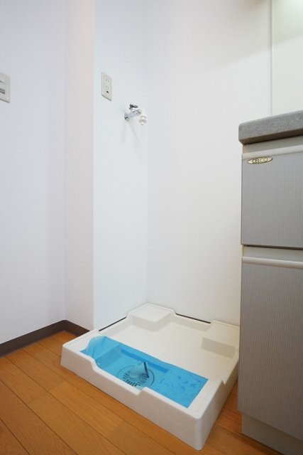 RESIDENCE　Q’oneの設備|室内洗濯機置場
