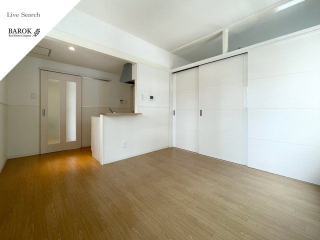 福岡市中央区清川１丁目の賃貸マンションの居間・リビング