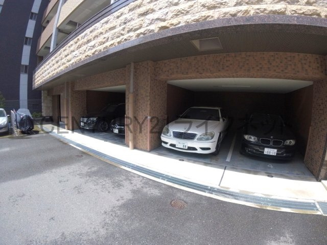 【駐車場】 | プレサンス梅田北デイズ