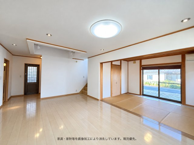 米子市皆生3丁目戸建の居間・リビング
