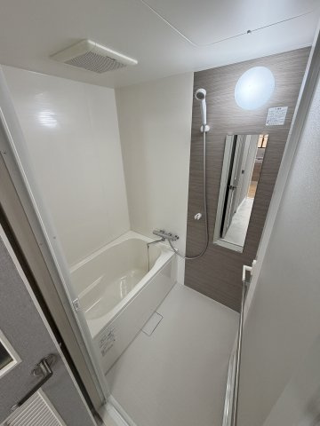 フタバハイツ上本町の浴室
