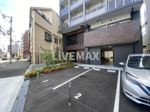 【駐車場】エスリードザ・カレント大阪