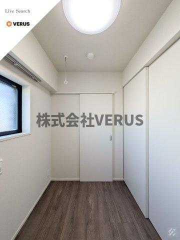 【寝室】