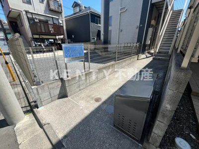 【エントランス】 | HINA中幸町 | 建物の内部です