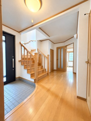 富丘2条4丁目の玄関