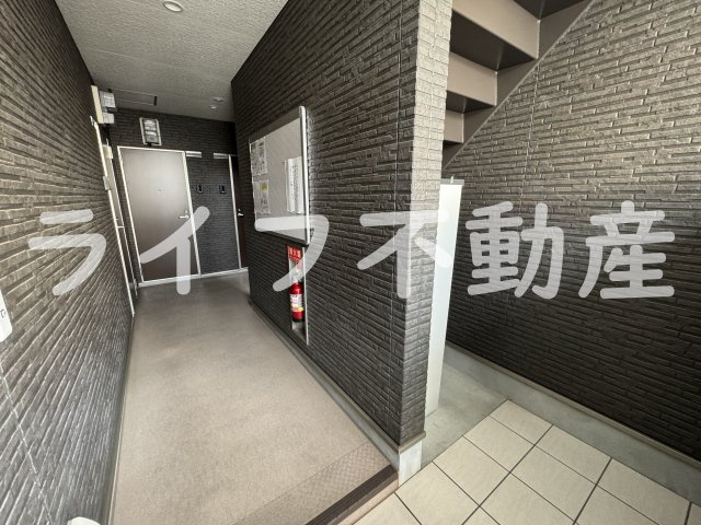 F＋style大蓮北3号館のエントランス|ゆとりのあるエントランスです