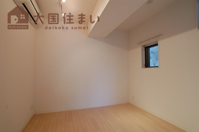 【寝室】 | CHATEAU NAMBA RIPPLE 