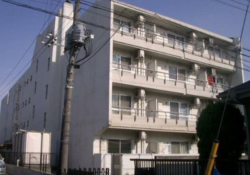 市川プラザの外観