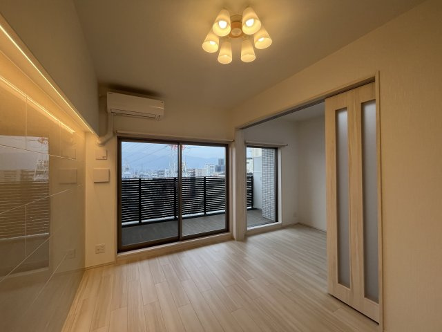 プレジオ荒本新町の居間・リビング