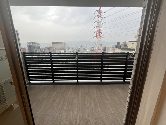 プレジオ荒本新町のバルコニー