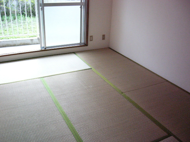 サンハイツコヤマの和室|他号室の参考写真