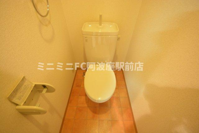 インペリアル靭本町のトイレ