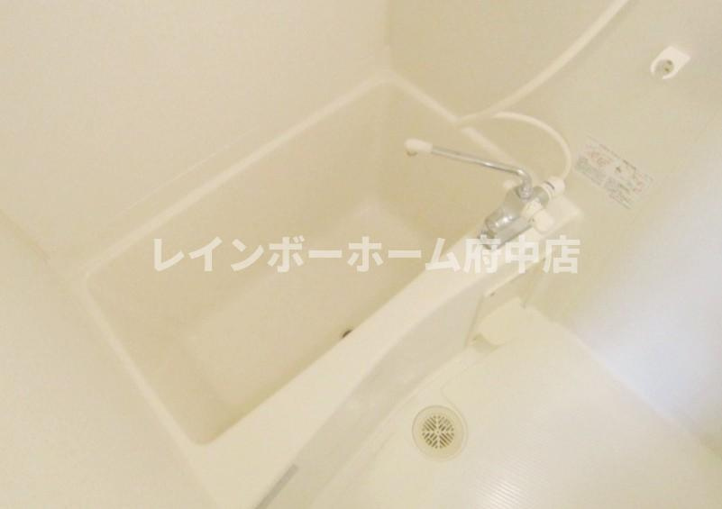 ドルチェ東京府中・弐番館の浴室