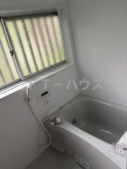 鬼越２丁目貸家の浴室