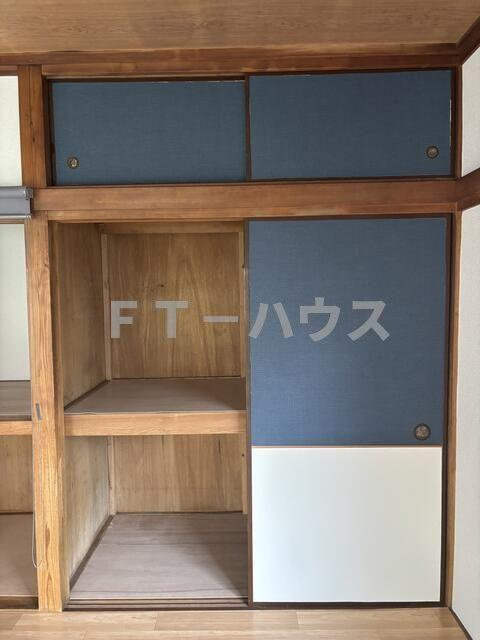 鬼越２丁目貸家の収納