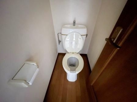 クレールコート足立のトイレ