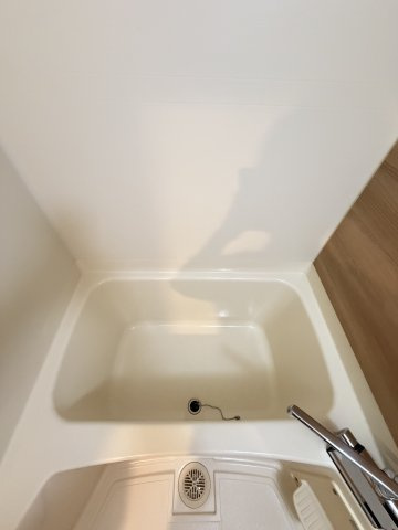 ルクレ西長堀の浴室