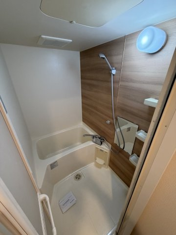 ルクレ西長堀の浴室