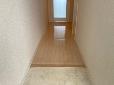 【玄関】 | グランヴァレー彩都