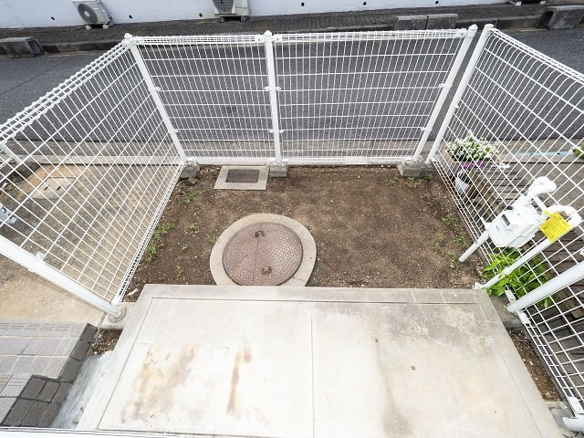 タウンハウス伊川谷の庭|南面専用庭