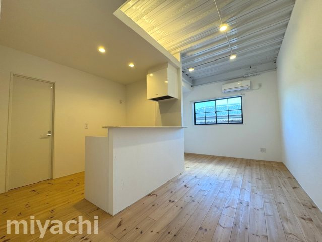 ピース・アレグリアの居間・リビング