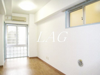 【居間・リビング】 | サンセール | 洋室のお部屋です。