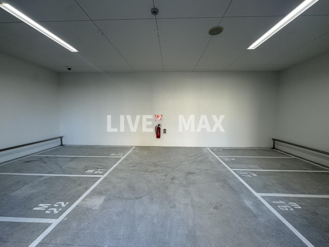 【駐車場】ブランシエスタ南吹田パークサイド