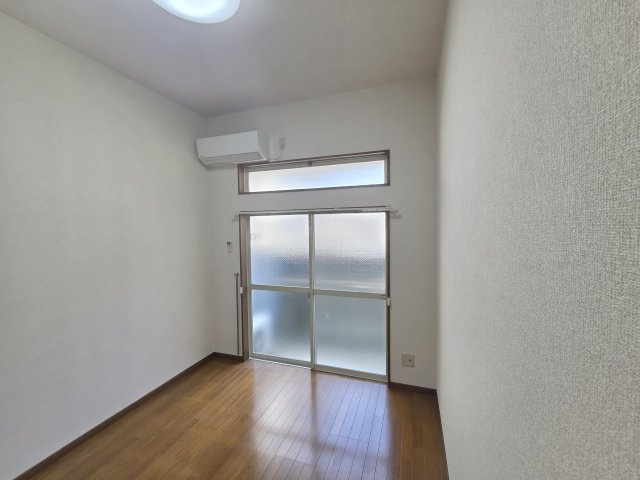 【居間・リビング】 | レンパレスパルコ　A棟