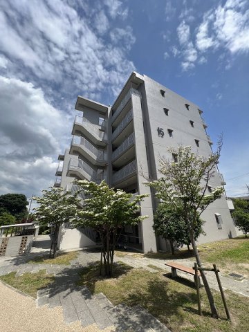URパークタウン西武庫　15号棟の外観