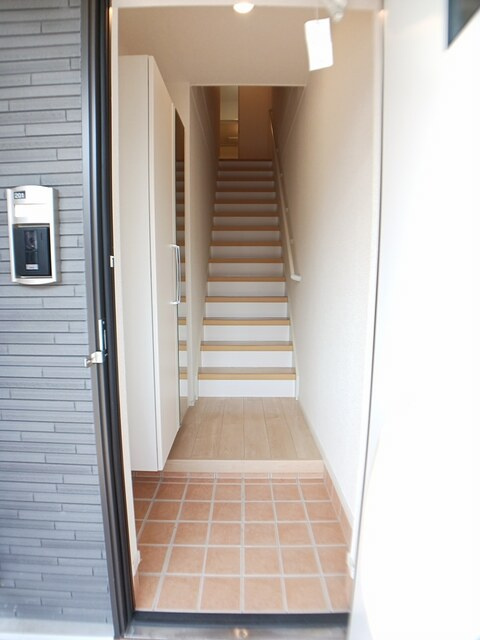 maison　satsukiの玄関|落ち着いた玄関です