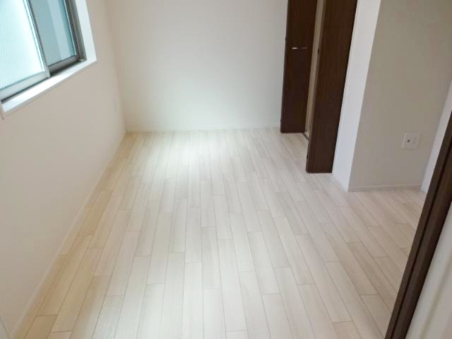 【寝室】