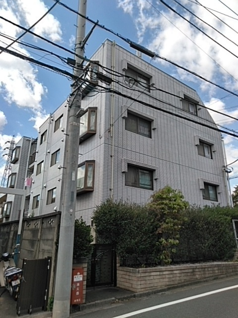 学園プリンスハイムの外観