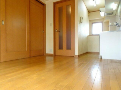 【寝室】