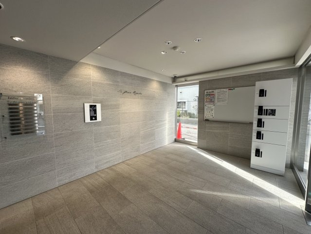 ラフルール連坊のロビー