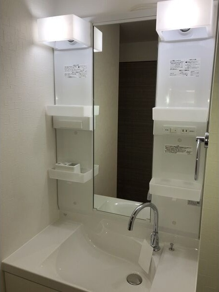 ラフルール連坊の洗面所