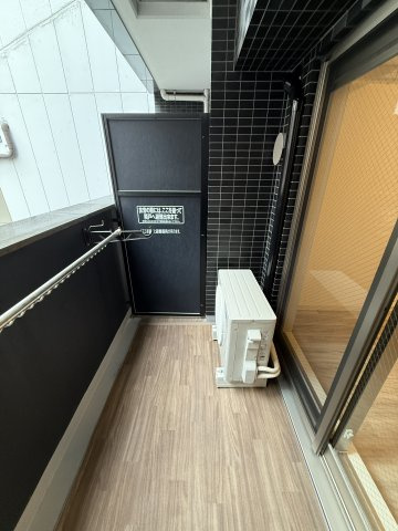 プレサンス谷町七丁目Ⅱのバルコニー