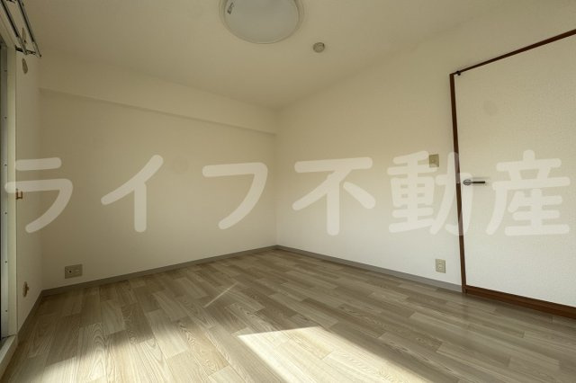 フォワイエの居間・リビング|ゆったりとした居間です