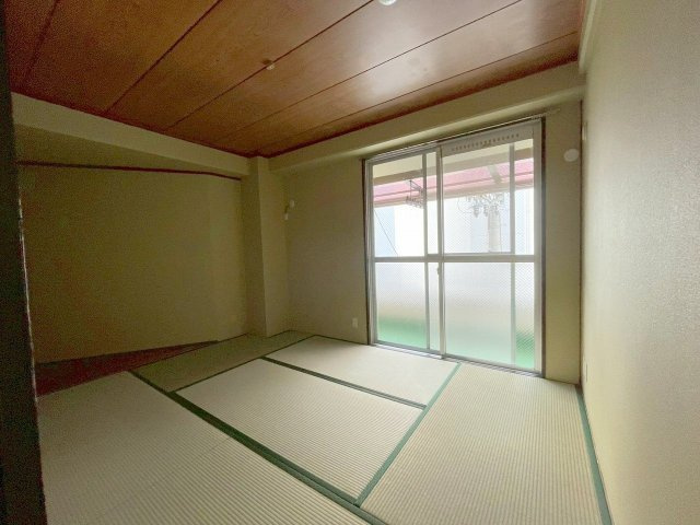 ハイツ東淀の和室