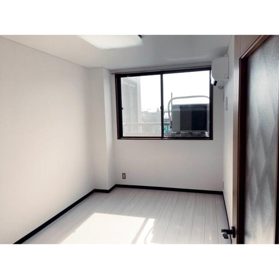 【寝室】