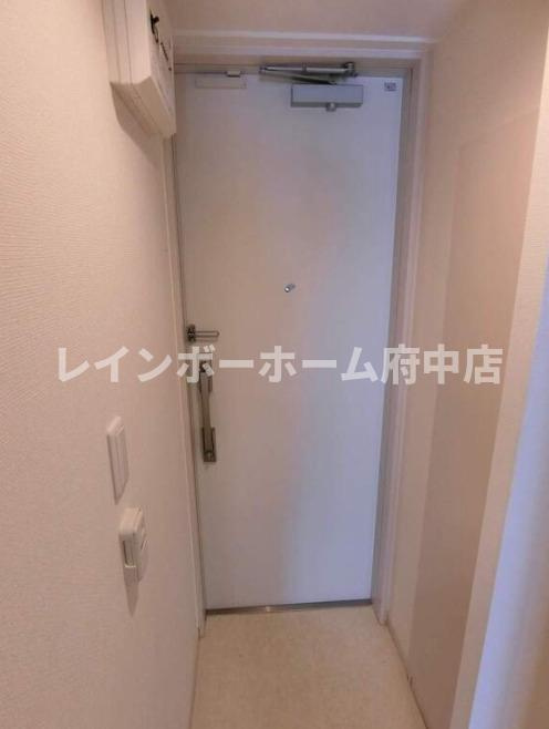 リブリ・堀之内の玄関