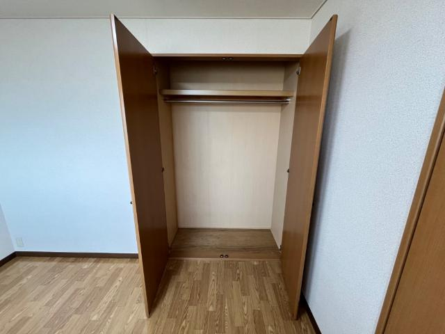 グリーンハイム松橋Ⅱの収納|クローゼット