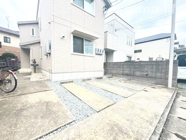 ベルノートの駐車場