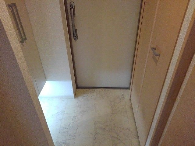 クレメントハウスの玄関