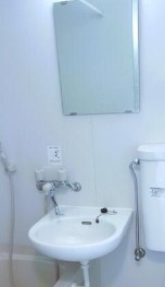 横浜市旭区東希望が丘の賃貸マンションの洗面所